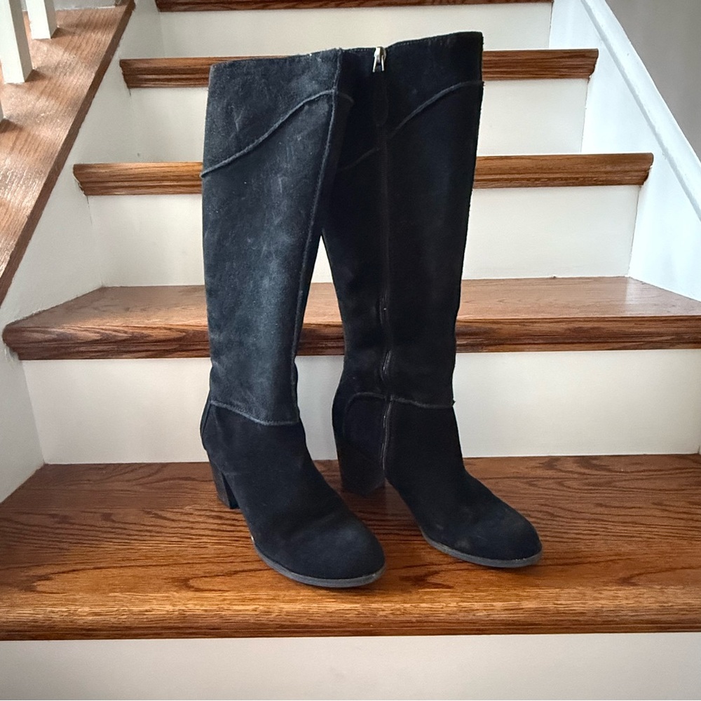 Franco Sarto Suede Boots- size 9
